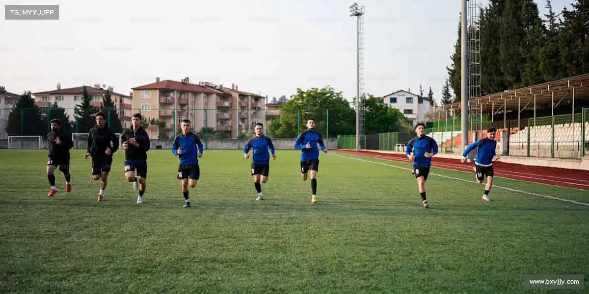 米兰milan🏆汗水铸就团队荣耀,拼搏书写体育精神 —— 我们一起赢!